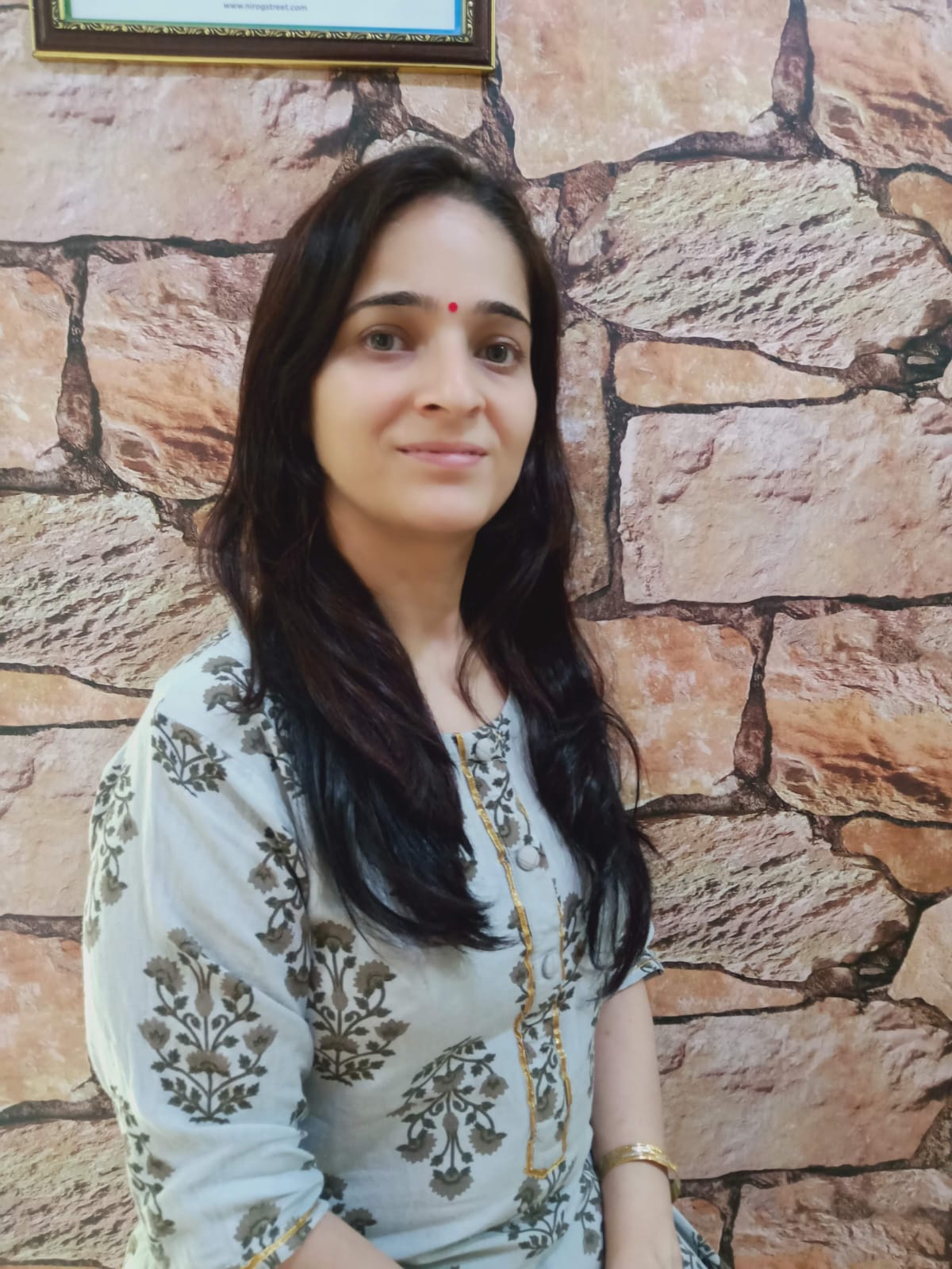 Dr Aanchal Maheshwari